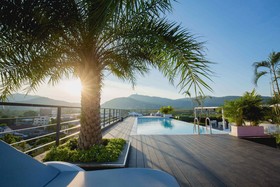 Noon Village Tower 1