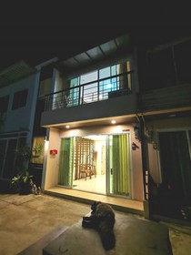 Pon House