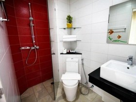 S5 Residence and Cafe