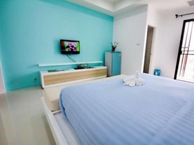 S5 Residence and Cafe