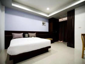 S5 Residence and Cafe