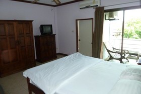 Super Green Hotel