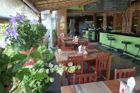 Super Green Hotel
