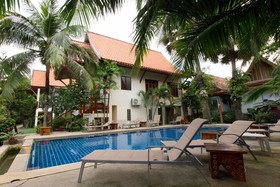 Aisawan Villas