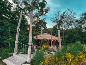 Akra Collection Layan