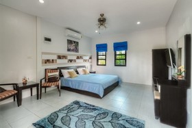 Aquatoria BangTao Villa