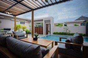 Gold Chariot Pool Villa