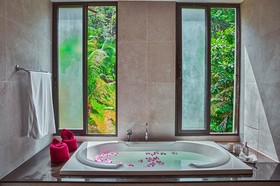 Grand Villa Luxury Time Phuket