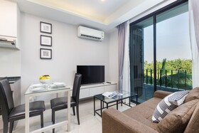 Surin Loft by Holiplanet