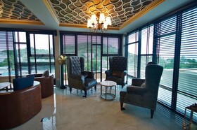 Surin Loft by Holiplanet