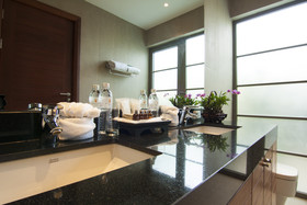 The Residence Resort and Spa Retreat