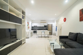 Kamala Regent by Lofty