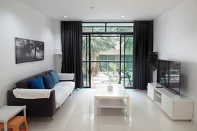 Kamala Regent by Lofty