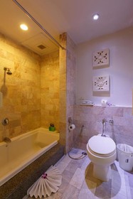 Namaka Resort Kamala