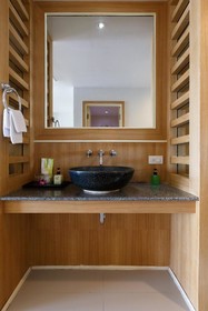 Namaka Resort Kamala