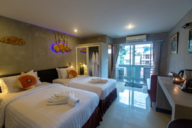 Baan Kamala Guesthouse