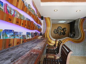 Baan Kamala Backpacker