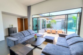 Coco Kamala by Villacarte