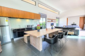 Coco Kamala by Villacarte