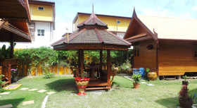 Golden Teak Resort Baan Sapparot