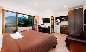 Kamala Beachfront Apartment
