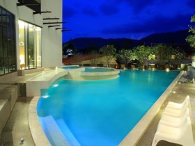 Kamala Resort And Spa