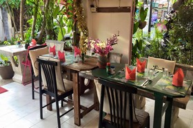 Sabina Guesthouse Kamala Beach