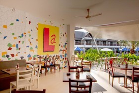 Sunwing Kamala Beach