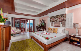 Thavorn Beach Village Resort