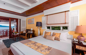 Thavorn Beach Village Resort