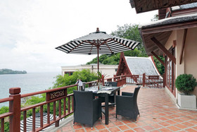 Villa H