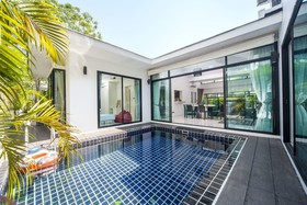 Villa Kamala Regent