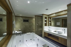 Villa Tantawan Resort and Spa