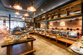 Aurico Kata Resort & Spa