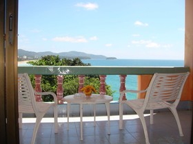 Baan Karon Hill Phuket Resort