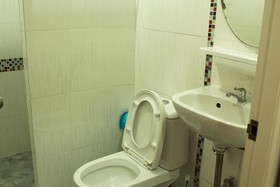 Baan Lucky Guest House