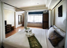 Baan Suay