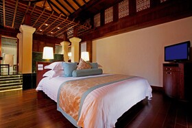 Centara Grand Beach Resort Phuket
