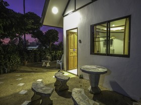 Cool Breeze Bungalows