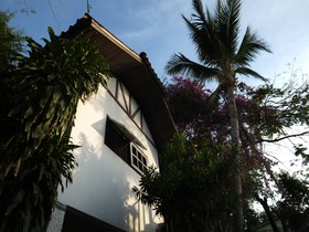 Cool Breeze Bungalows