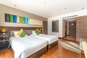 Holiday Inn Resort Phuket Karon Beach