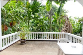 Fullmoon Beach Resort