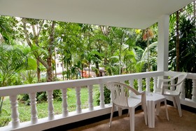 Fullmoon Beach Resort