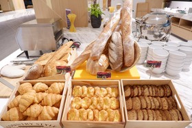 Grand Kata VIP Hotel