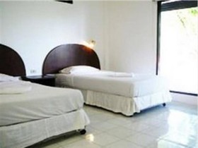 Karon Cliff Contemporary Boutique Bungalows