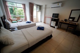 Karon Living Room