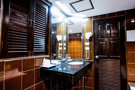 Karon Sea  Sands Resort & Spa