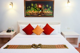 Karon Sea  Sands Resort & Spa