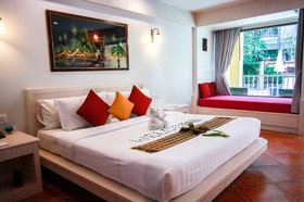 Karon Sea  Sands Resort & Spa