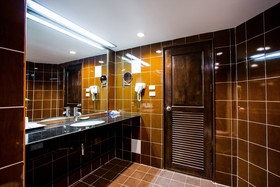 Karon Sea  Sands Resort & Spa
